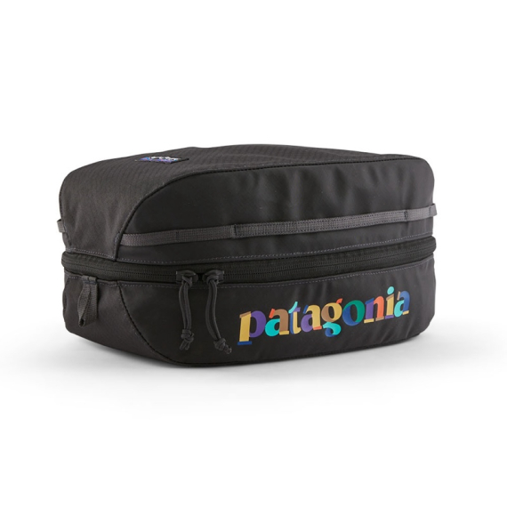 Patagonia Black Hole Cube 6L Unity Text: Ink Black i gruppen Oppbevaring / Annen Oppbevaring / Organiserings Bag hos Sportfiskeprylar.se (49367-UTIB-ALL)