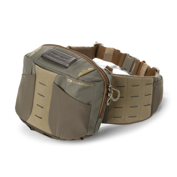 Umpqua ZS2 Ledges 500 Waist Pack - Olive i gruppen Oppbevaring / Takkelmapper / Hoftebelte hos Sportfiskeprylar.se (NFD9358-500)