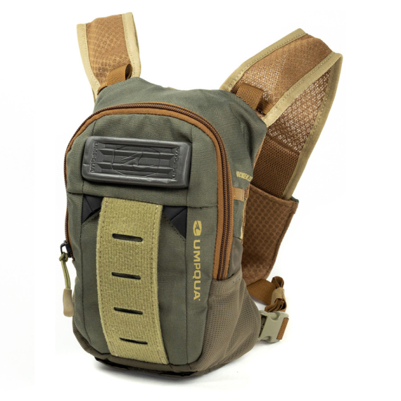 Umpqua ZS2 Rock Creek Chest Pack - Olive i gruppen Oppbevaring / Takkelmapper / Shoulderbags hos Sportfiskeprylar.se (NFD9360)