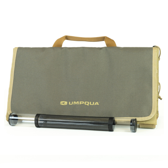 Umpqua ZS2 Tying Kit Tool Station - Olive i gruppen Oppbevaring / Takkelmapper / Utstyrsbag hos Sportfiskeprylar.se (NFD9366-ToolStation)